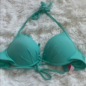 Victoria’s Secret Bikini top - 34b